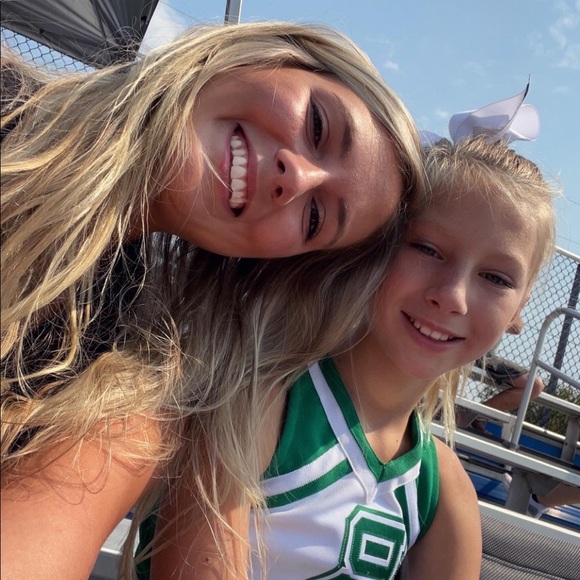 Meet your Posher, Rachel - Picture 10 of 14